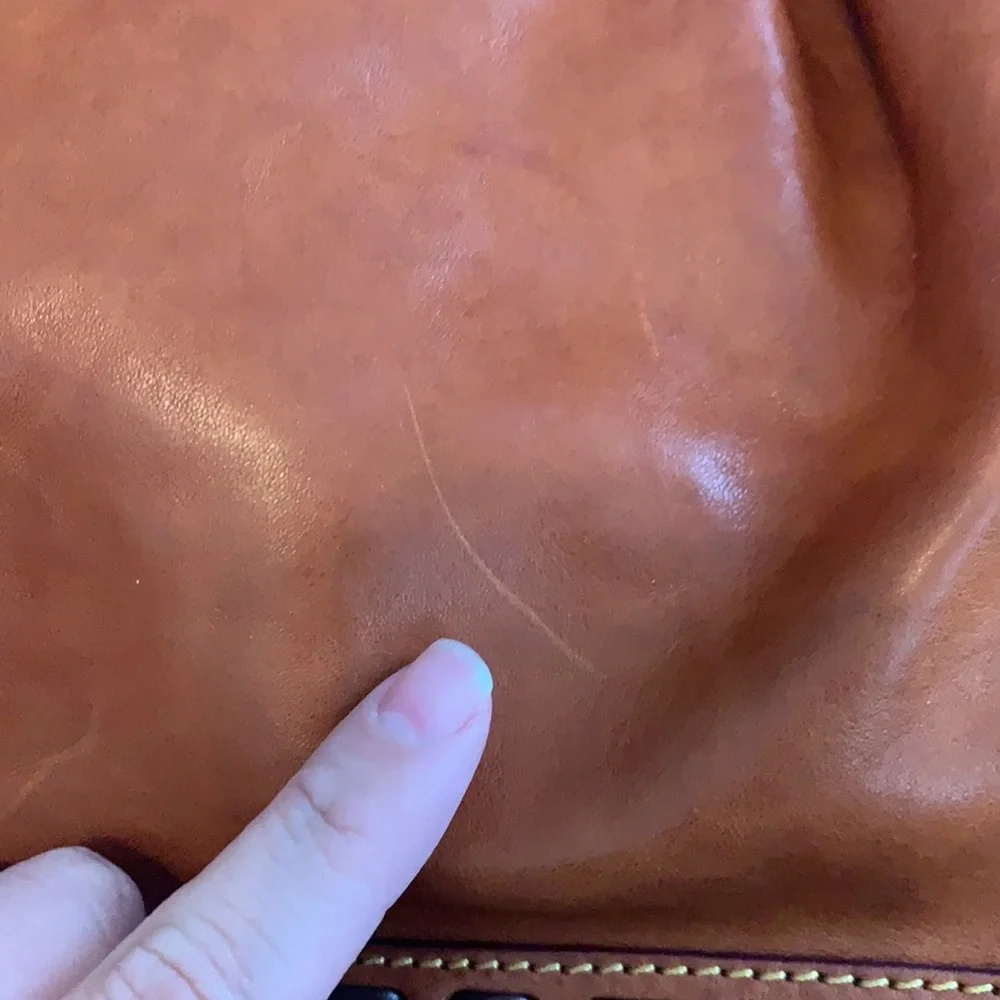 Dooney and Bourke Florentine leather bag - Picture 4 of 14